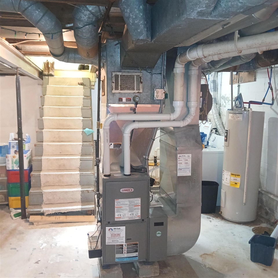 1086 Union Avenue, Benton Harbor, MI, 49022-5230