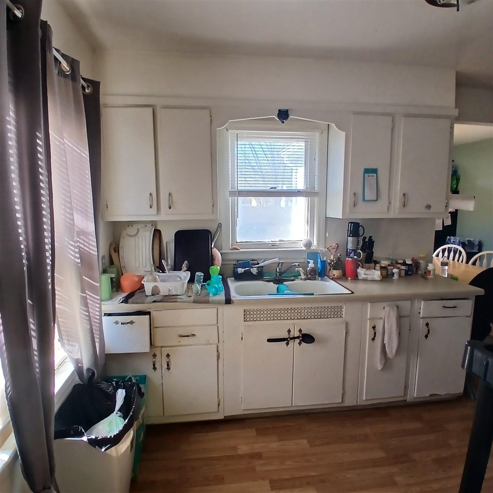 1086 Union Avenue, Benton Harbor, MI, 49022-5230