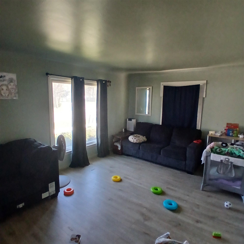 1086 Union Avenue, Benton Harbor, MI, 49022-5230