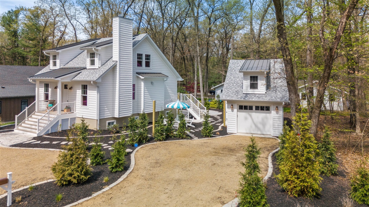 Homes for sale in New Buffalo, MI | 4108 Chippewa Trl, New Buffalo, MI 49117 | MLS# 70519579