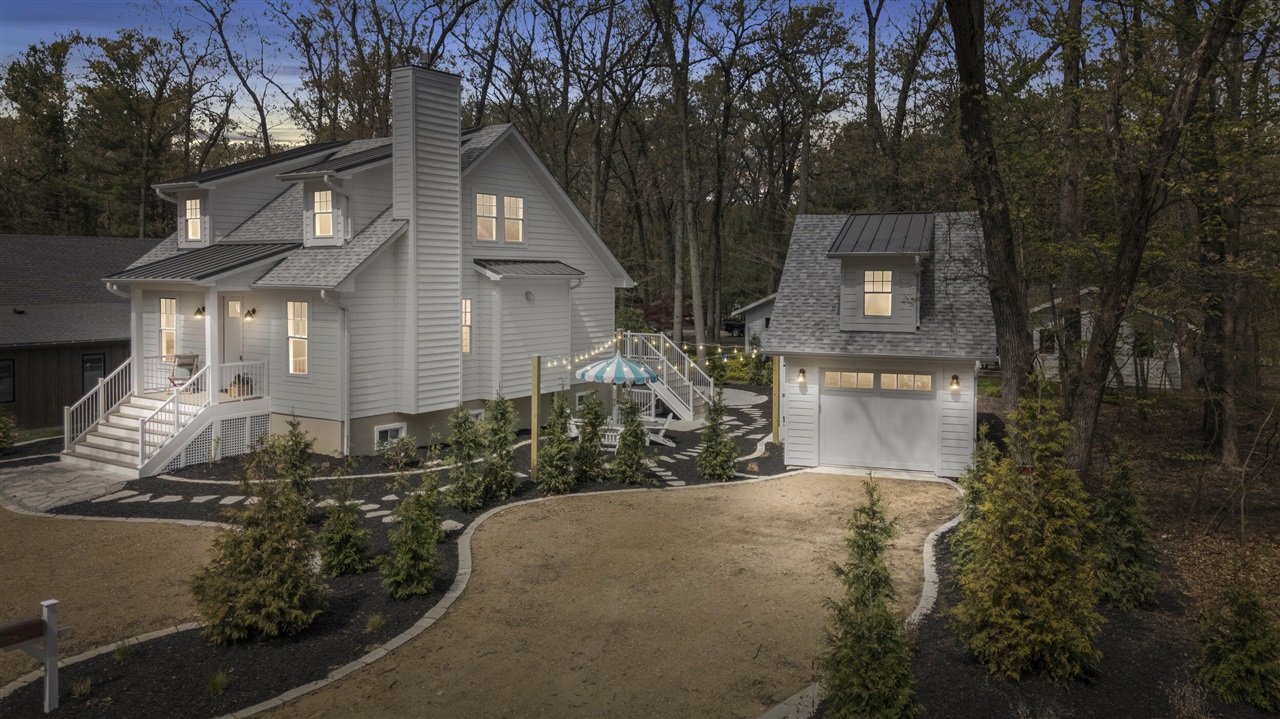 Homes for sale in New Buffalo, MI | 4108 Chippewa Trl, New Buffalo, MI 49117 | MLS# 70519579