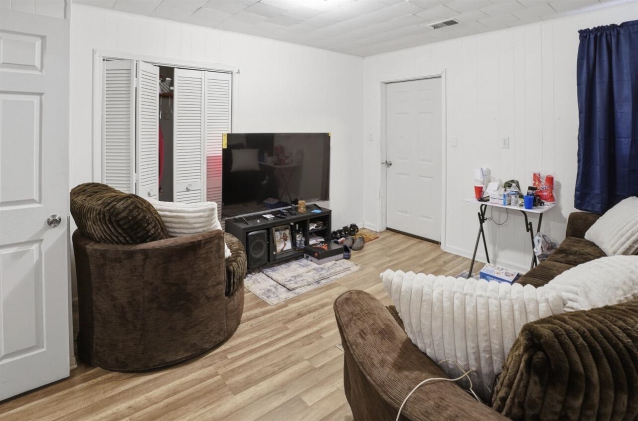 107 S Crystal Avenue, Benton Harbor, MI, 49022