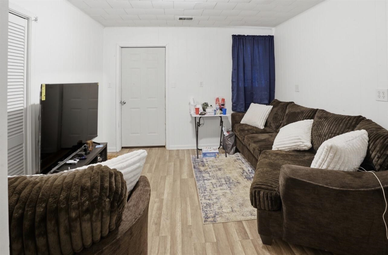 107 S Crystal Avenue, Benton Harbor, MI, 49022