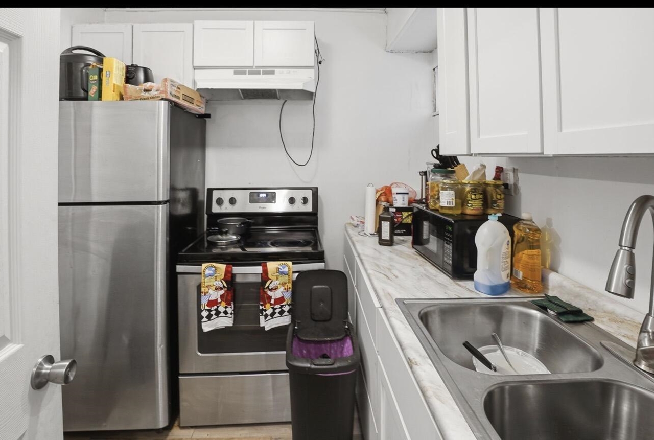 107 S Crystal Avenue, Benton Harbor, MI, 49022