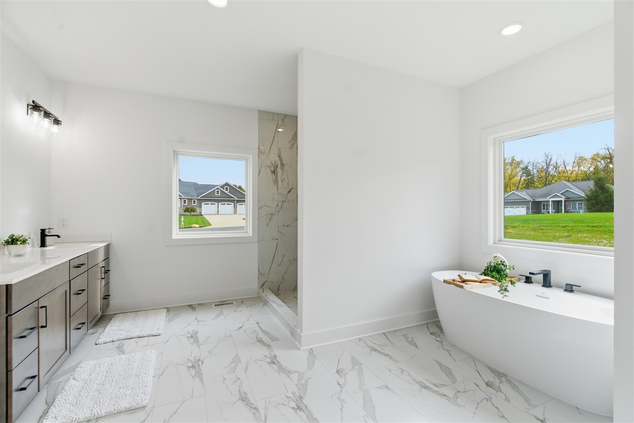 5304 Shane Street, Kalamazoo, MI, 49009