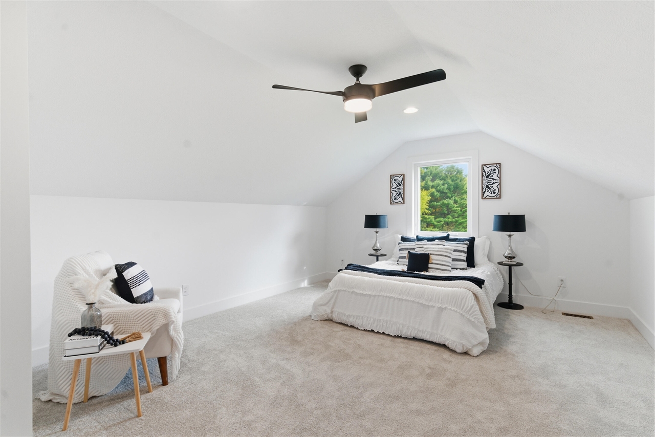 5304 Shane Street, Kalamazoo, MI, 49009