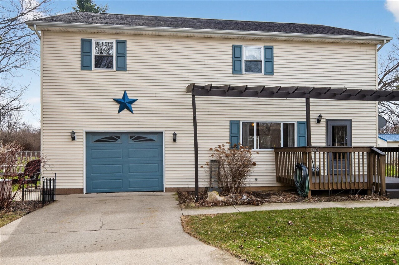 7001 Jefferson Road, Brooklyn, MI, 49230-8476