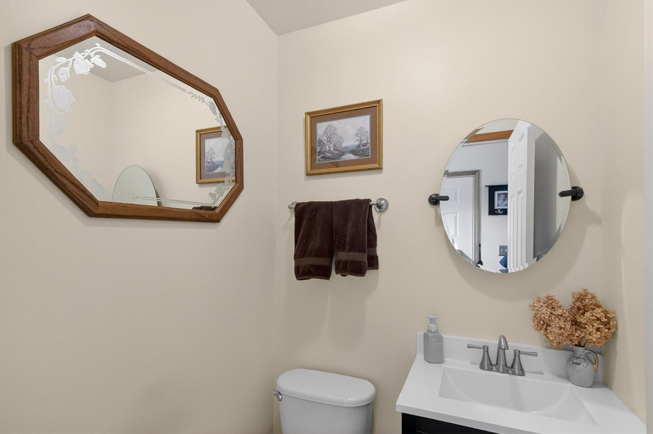 7001 Jefferson Road, Brooklyn, MI, 49230-8476