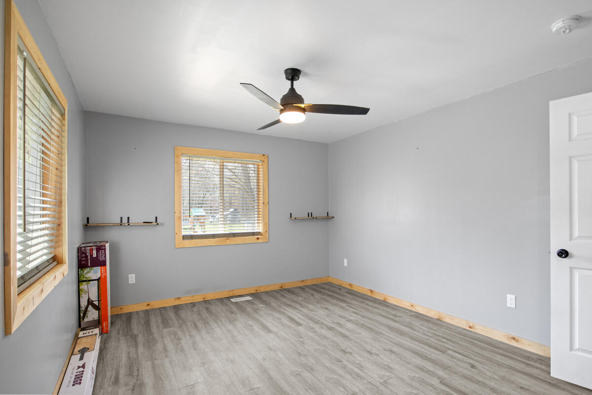 500 E 136th Street, Grant, MI, 49327-9655