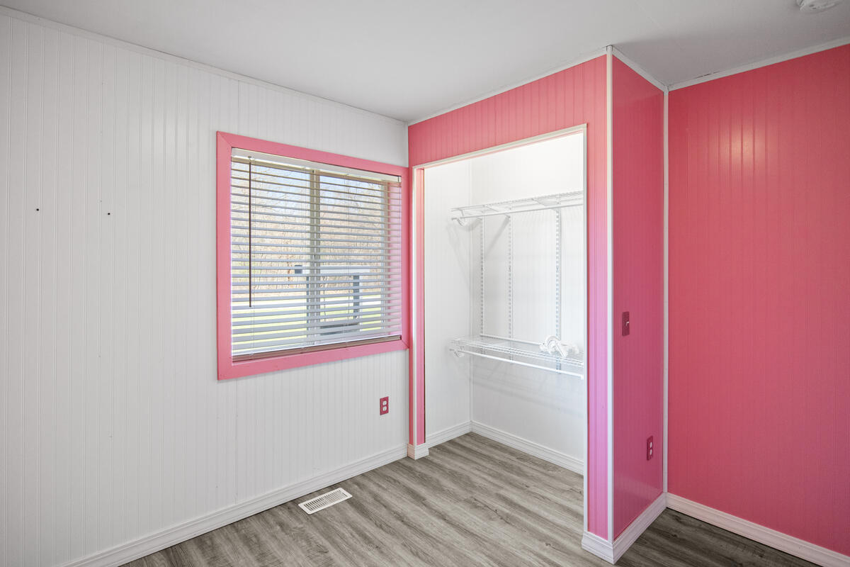 500 E 136th Street, Grant, MI, 49327-9655