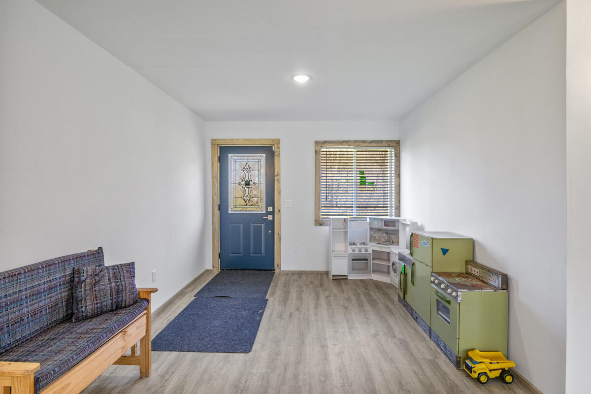 500 E 136th Street, Grant, MI, 49327-9655