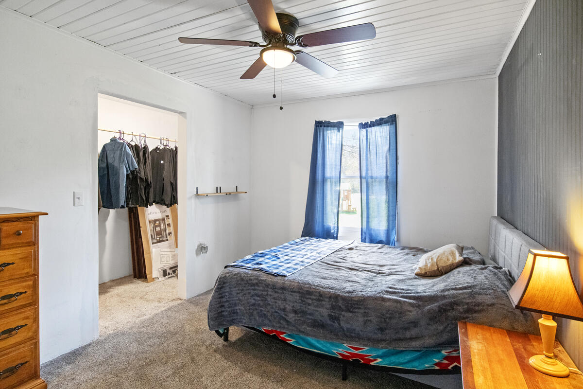 500 E 136th Street, Grant, MI, 49327-9655