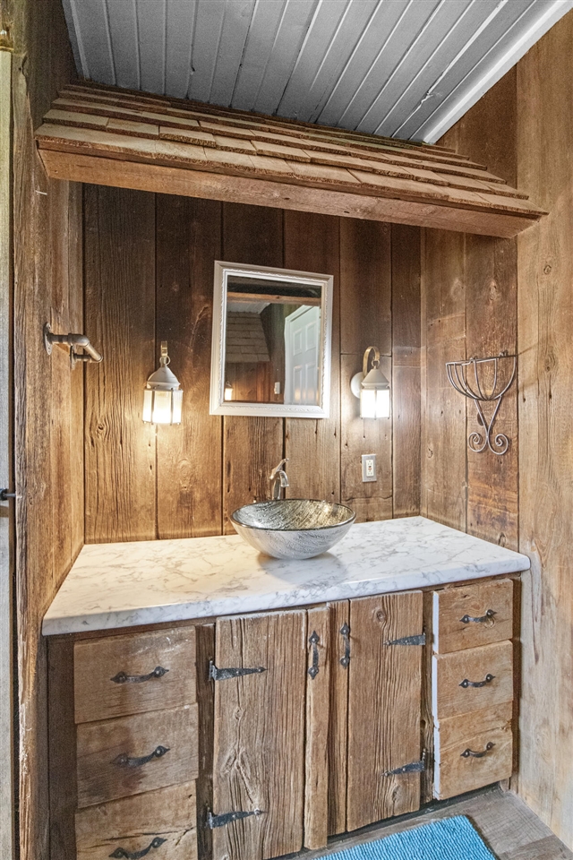 500 E 136th Street, Grant, MI, 49327-9655