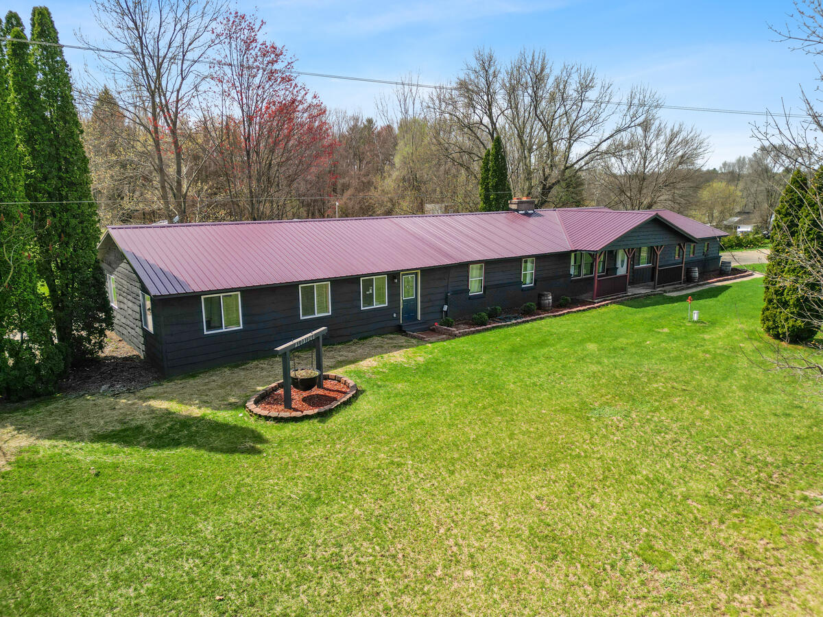 500 E 136th Street, Grant, MI, 49327-9655