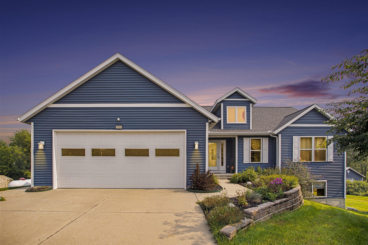 Homes for sale in Middleville, MI | 3125 Meadow Hills Dr, Middleville, MI 49333 | MLS# 70519615