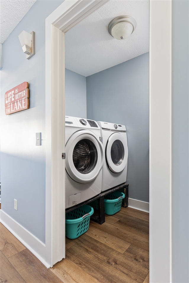 21557 Lake Street, Cassopolis, MI, 49031-9321