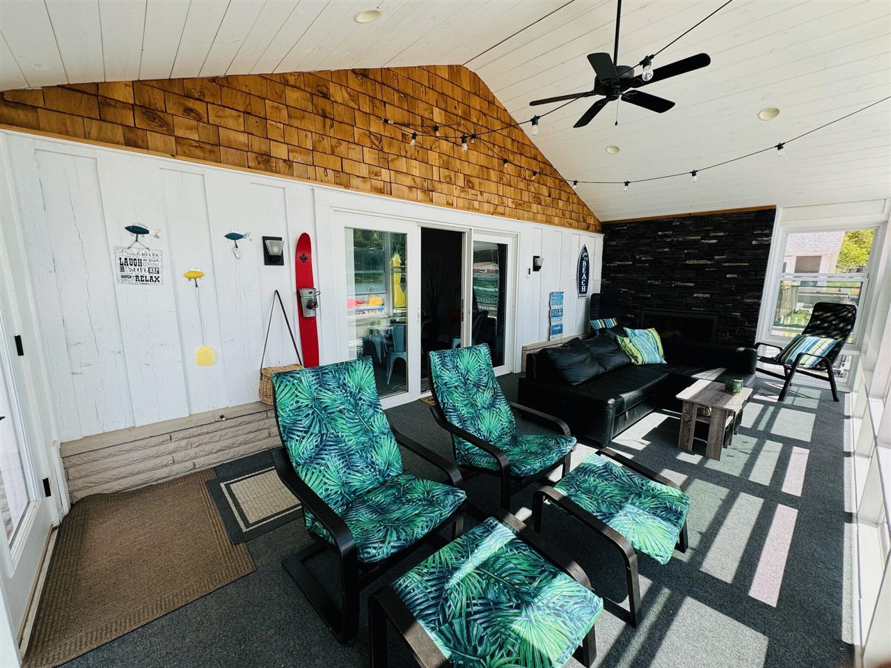 21557 Lake Street, Cassopolis, MI, 49031-9321