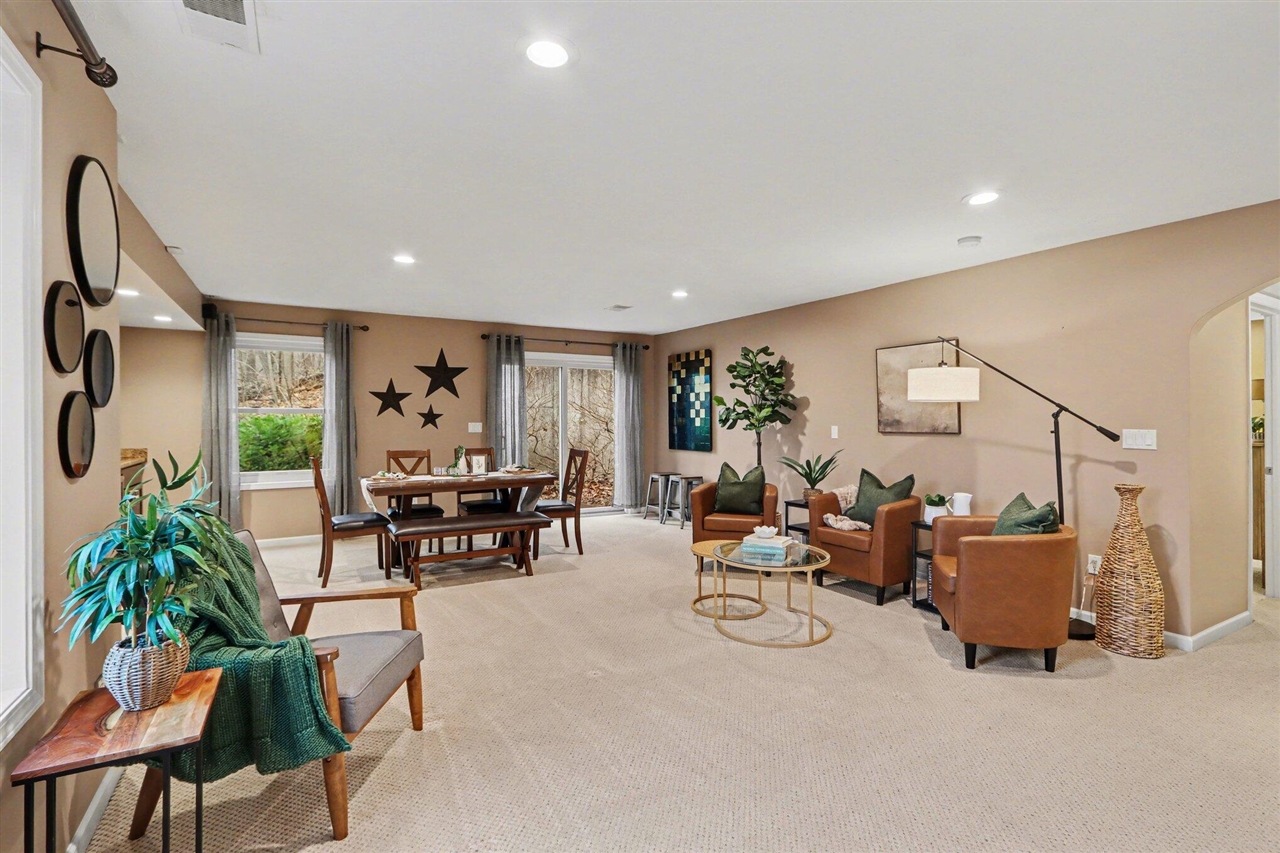 Homes for sale in Plainwell, MI | 10466 N Riverview Dr, Plainwell, MI 49080 | MLS# 70519623