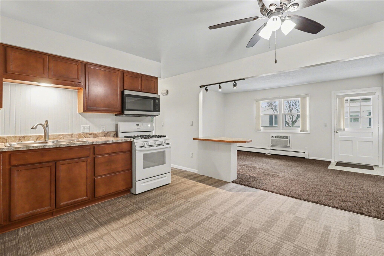 759 Andover Street, Grand Rapids, MI, 49548-7610