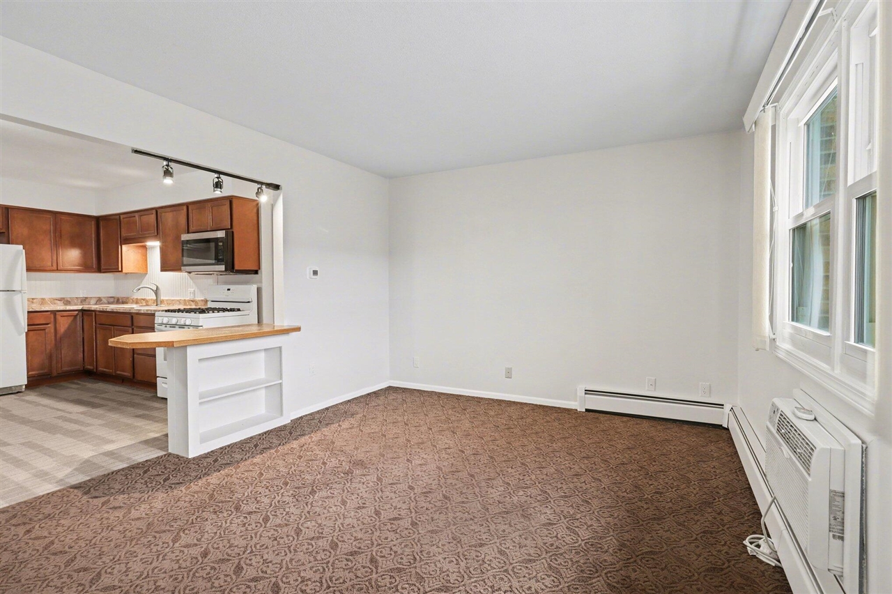759 Andover Street, Grand Rapids, MI, 49548-7610