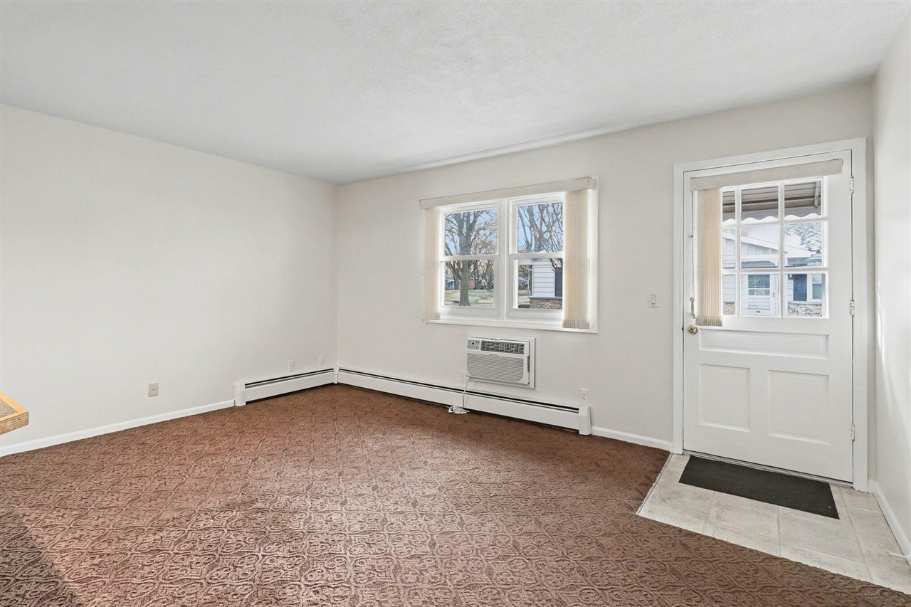 759 Andover Street, Grand Rapids, MI, 49548-7610