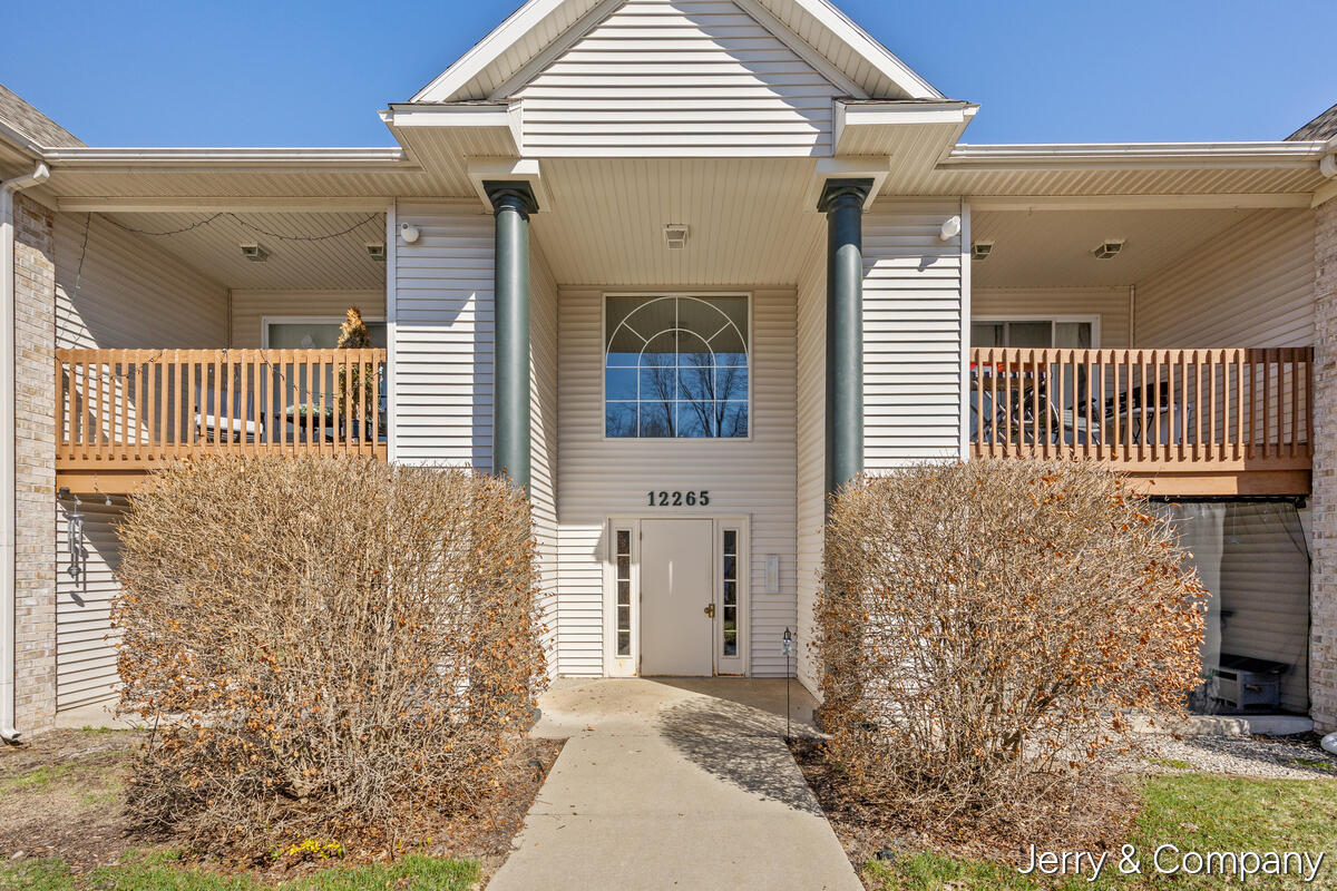 12265 S Crystal Waters Drive UNIT&nbsp;2, Holland, MI, 49424-8118