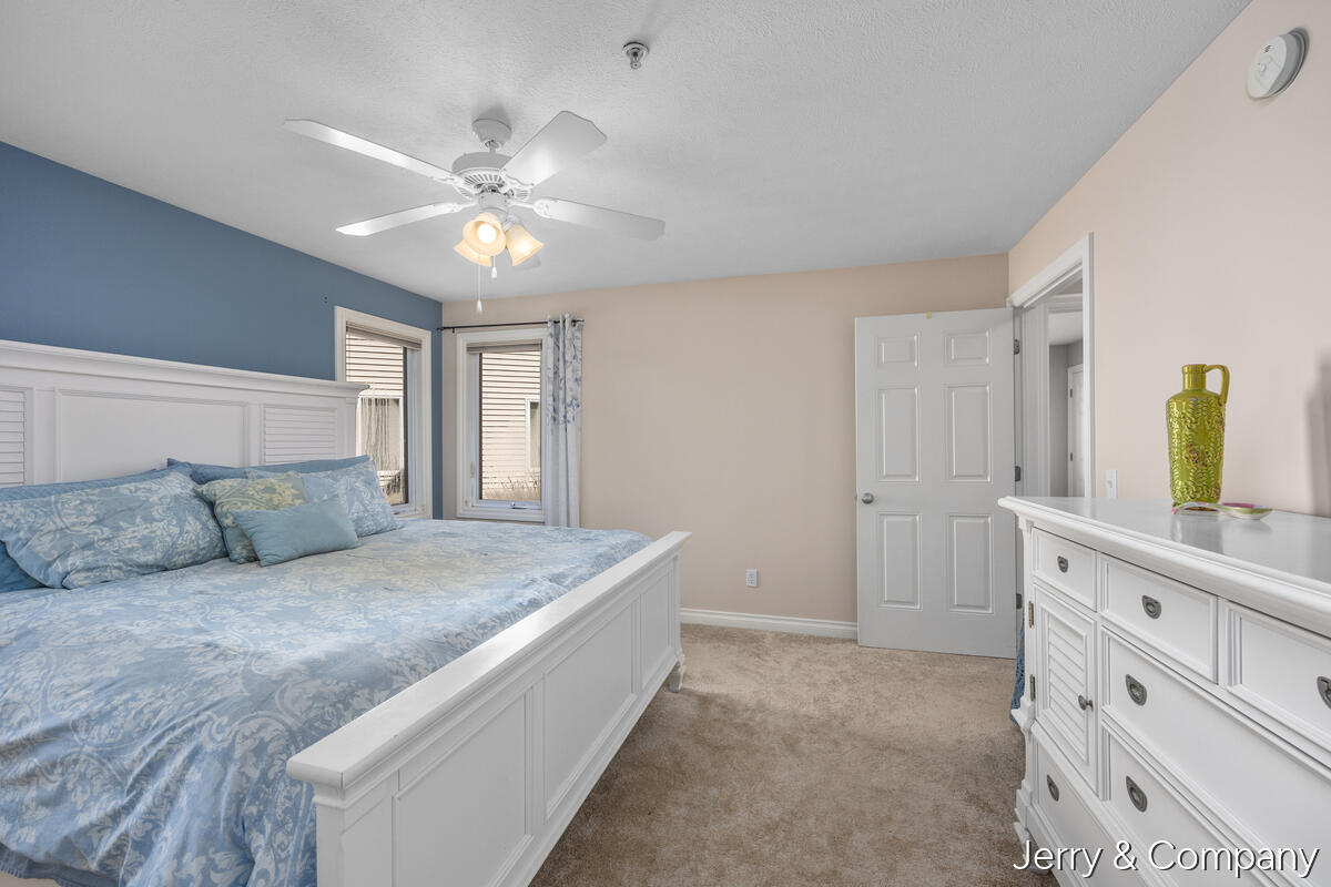 12265 S Crystal Waters Drive UNIT&nbsp;2, Holland, MI, 49424-8118