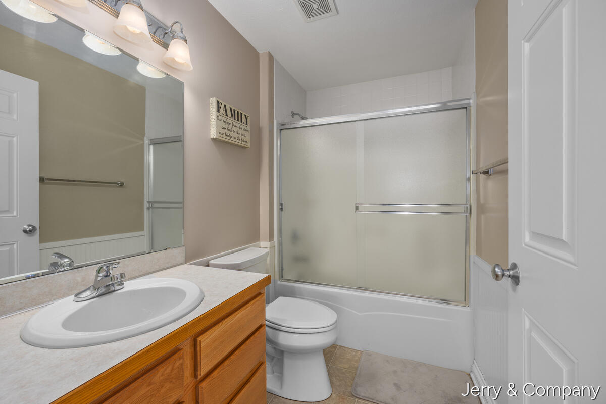 12265 S Crystal Waters Drive UNIT&nbsp;2, Holland, MI, 49424-8118