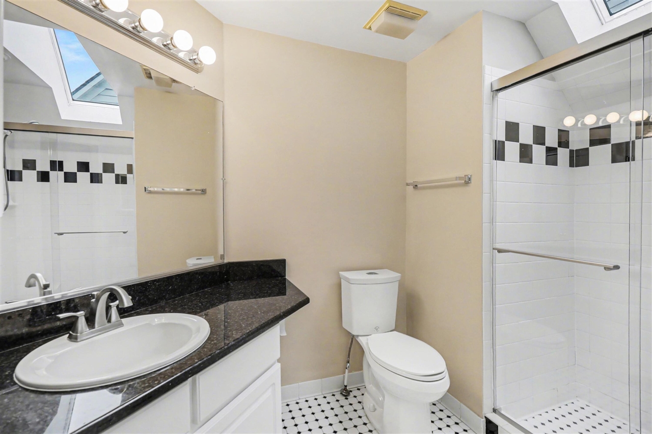 439 Sommerset Court, Ann Arbor, MI, 48103-9294