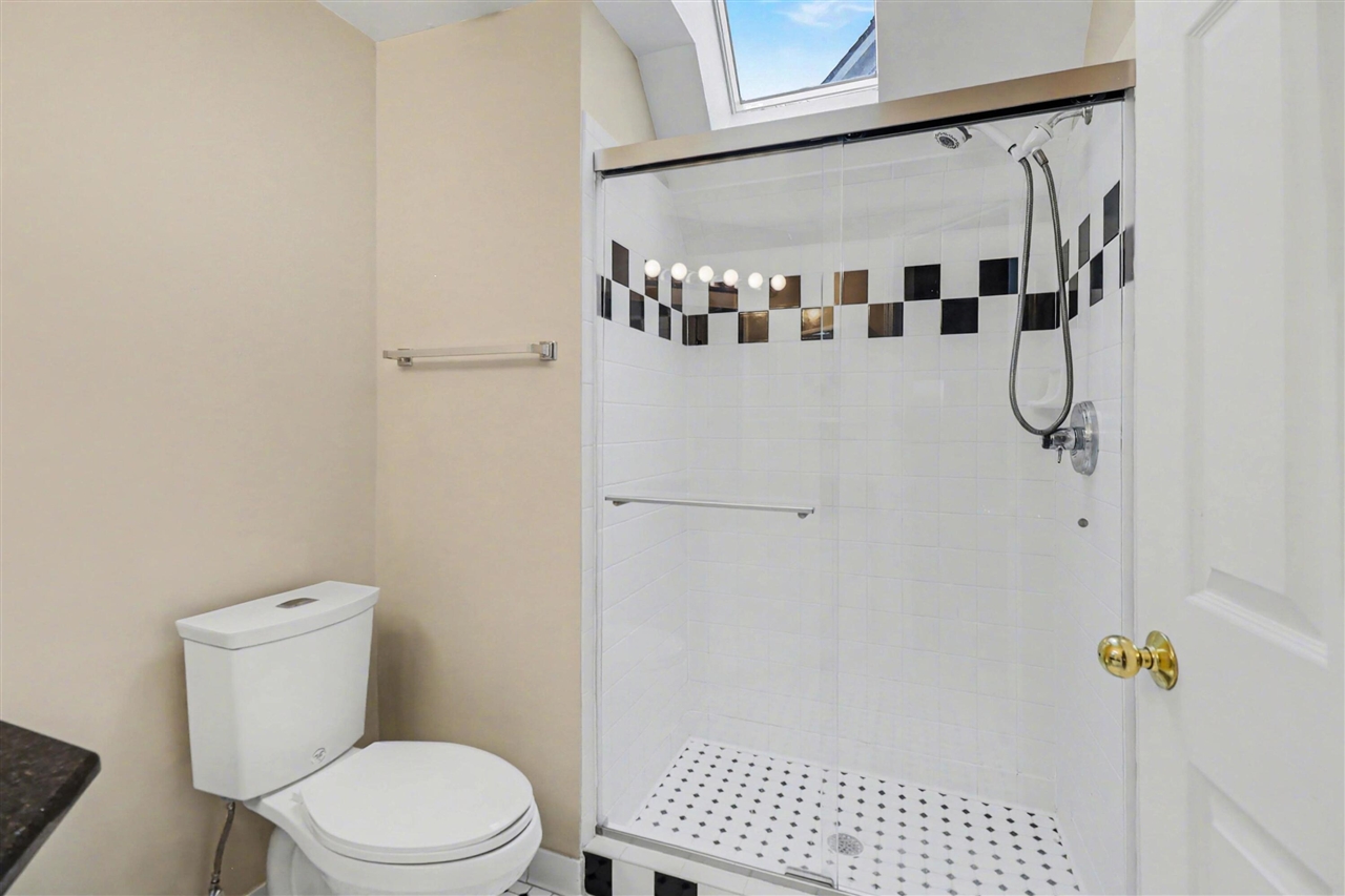 439 Sommerset Court, Ann Arbor, MI, 48103-9294