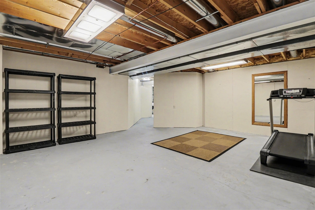 439 Sommerset Court, Ann Arbor, MI, 48103-9294