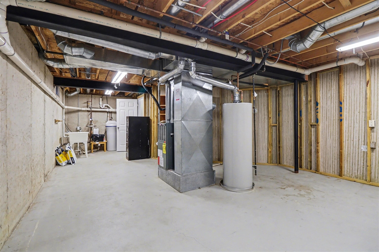 439 Sommerset Court, Ann Arbor, MI, 48103-9294