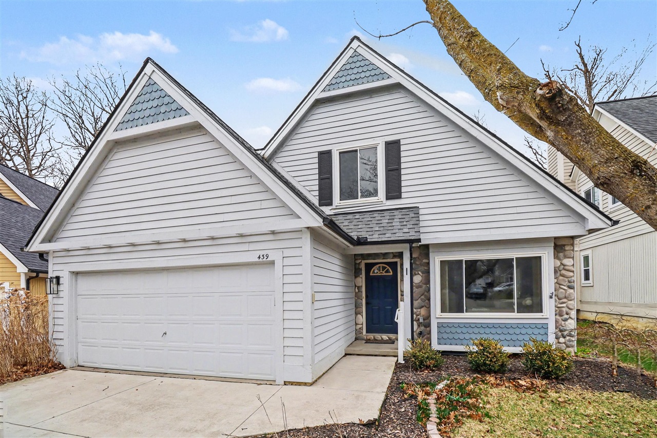 439 Sommerset Court, Ann Arbor, MI, 48103-9294