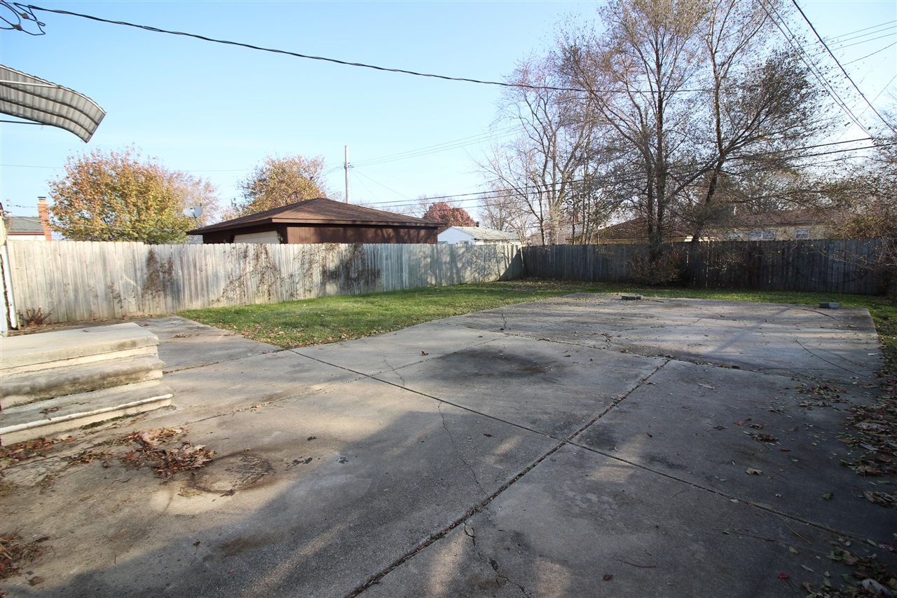 7521 Katherine Street, Taylor, MI, 48180-2596