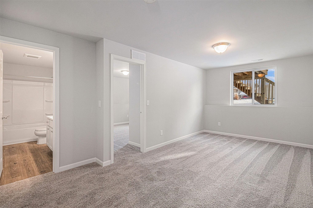 1013 Foxglove Avenue, Vicksburg, MI, 49097