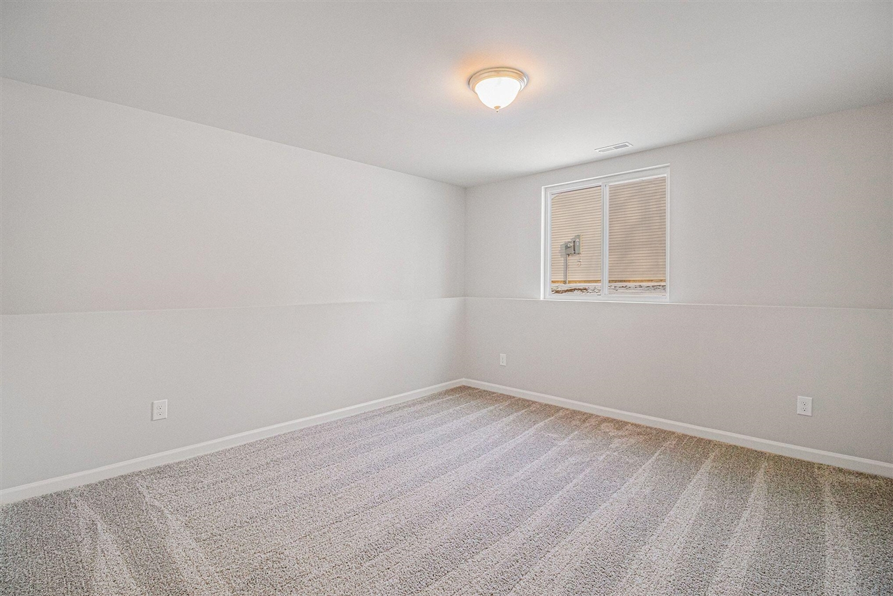 1013 Foxglove Avenue, Vicksburg, MI, 49097