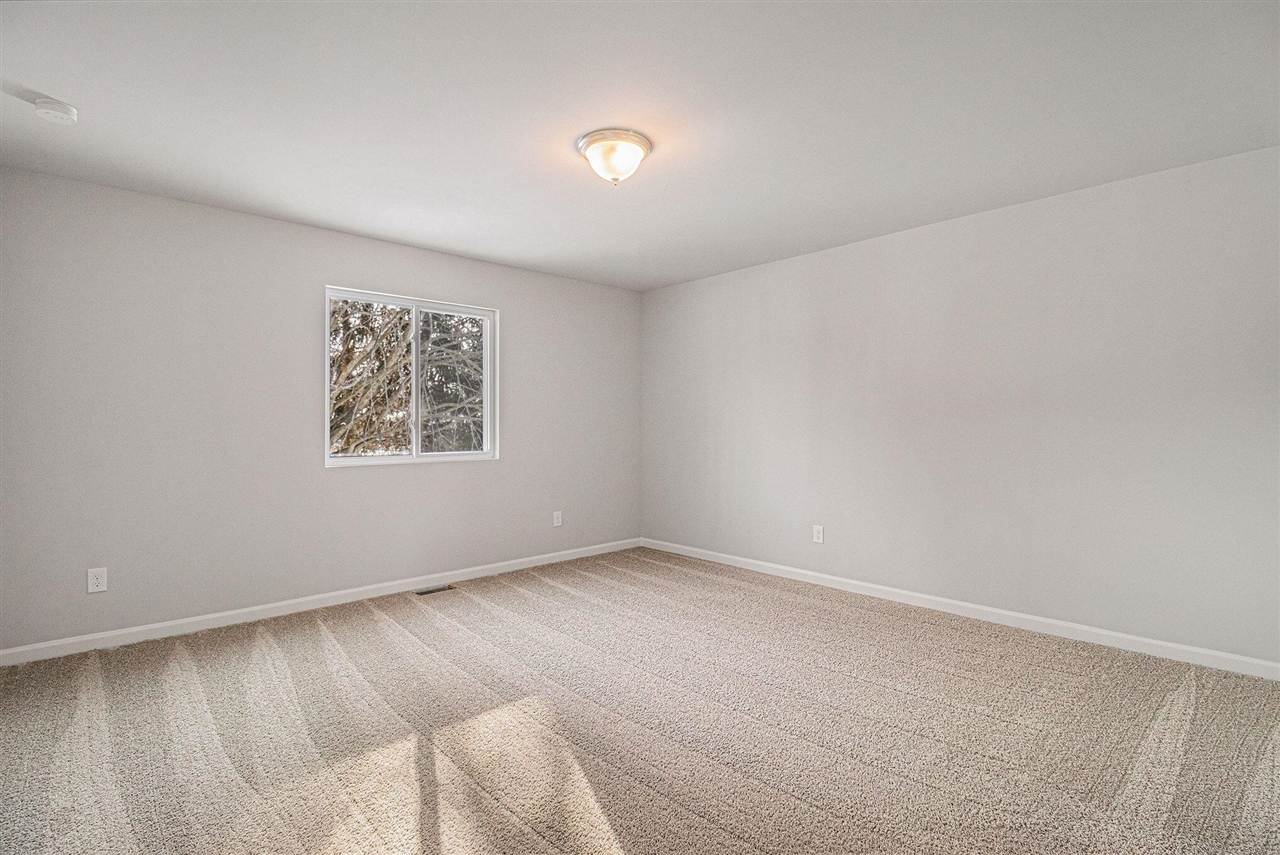 1013 Foxglove Avenue, Vicksburg, MI, 49097