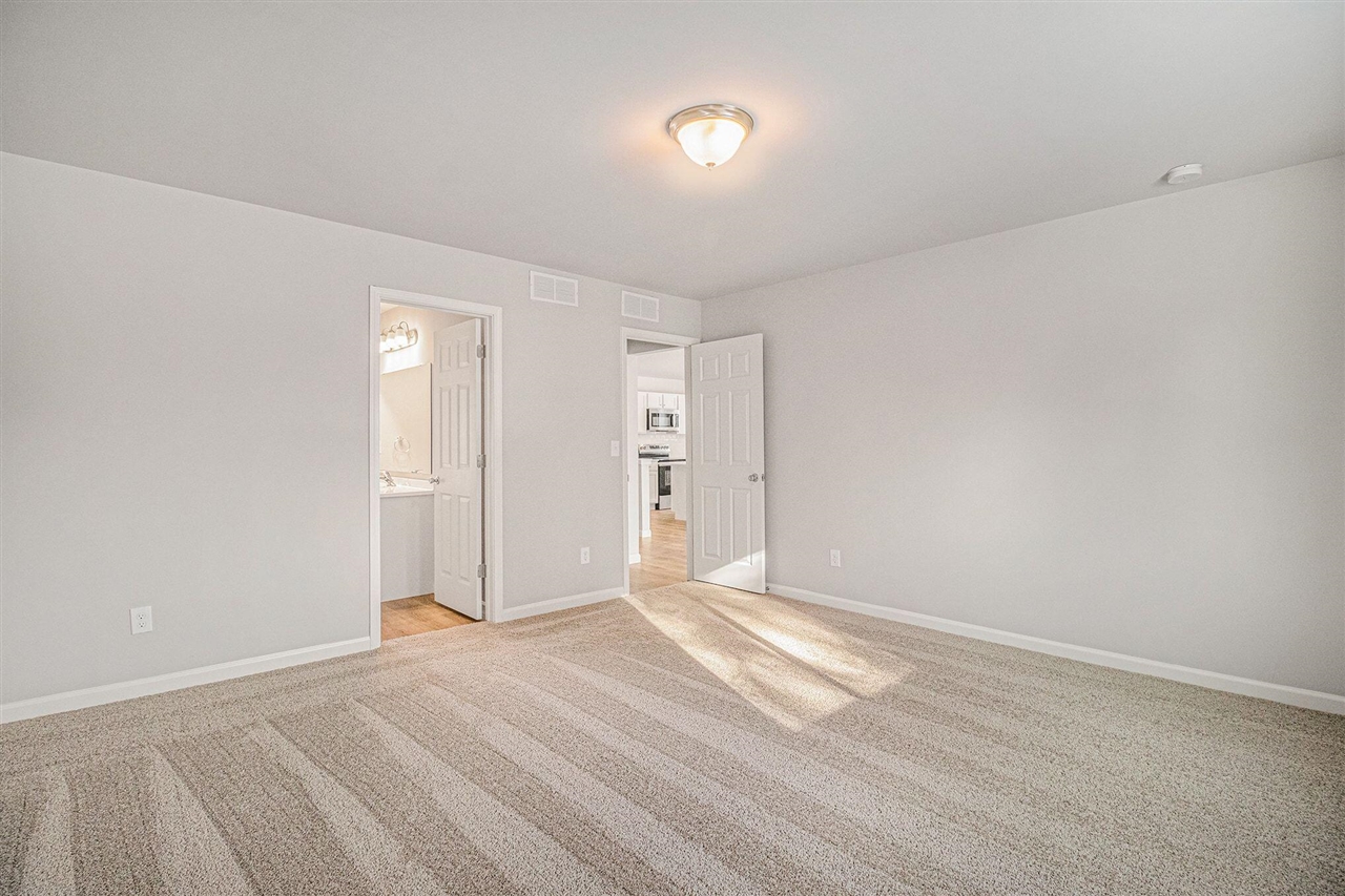 1013 Foxglove Avenue, Vicksburg, MI, 49097