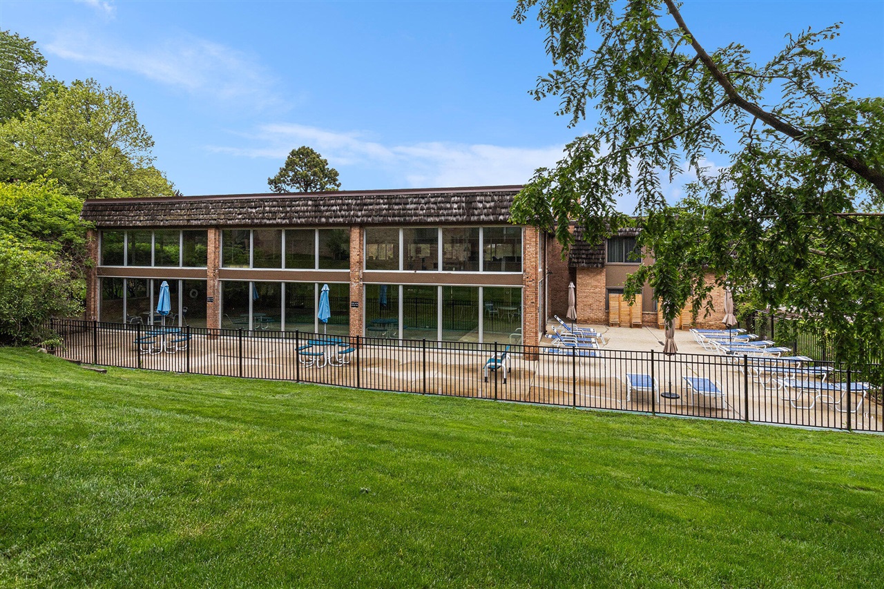1325 S Maple Road UNIT&nbsp;Unit: 201, Ann Arbor, MI, 48103-4466