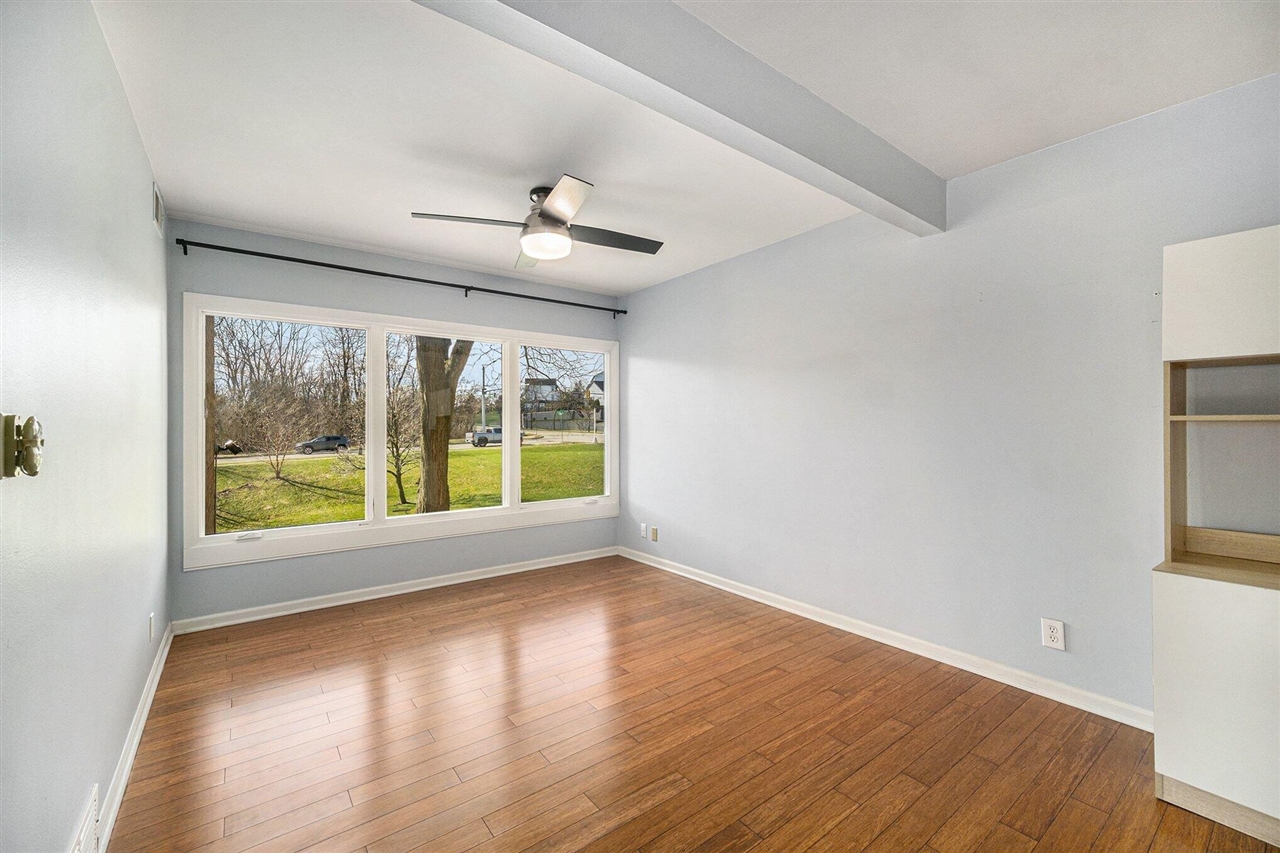 1325 S Maple Road UNIT&nbsp;Unit: 201, Ann Arbor, MI, 48103-4466