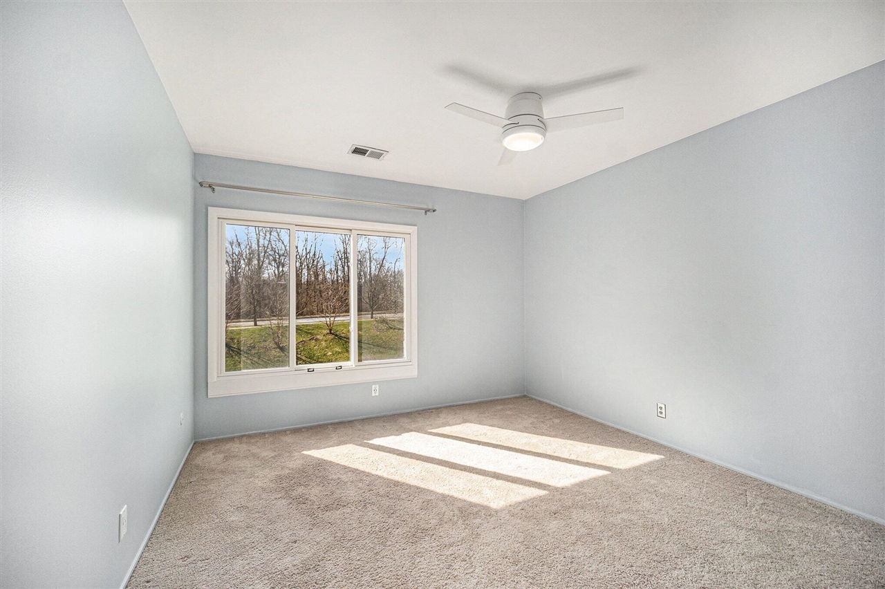 1325 S Maple Road UNIT&nbsp;Unit: 201, Ann Arbor, MI, 48103-4466