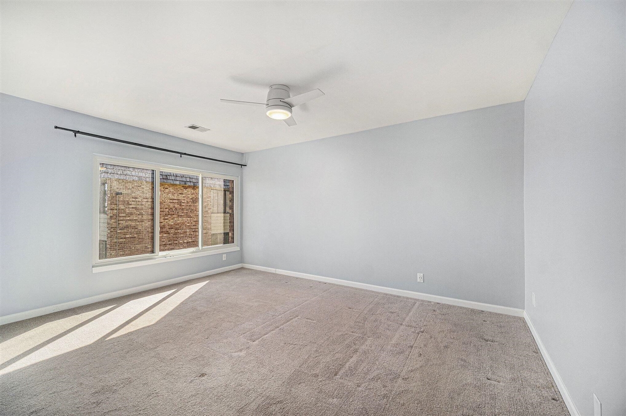 1325 S Maple Road UNIT&nbsp;Unit: 201, Ann Arbor, MI, 48103-4466
