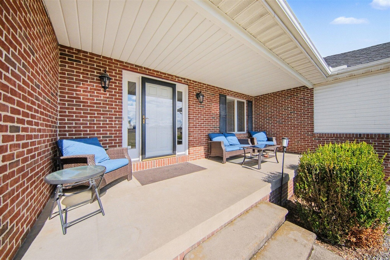 Homes for sale in Manchester, MI | 8600 Whippoorwill Ln, Manchester, MI 48158 | MLS# 70519726