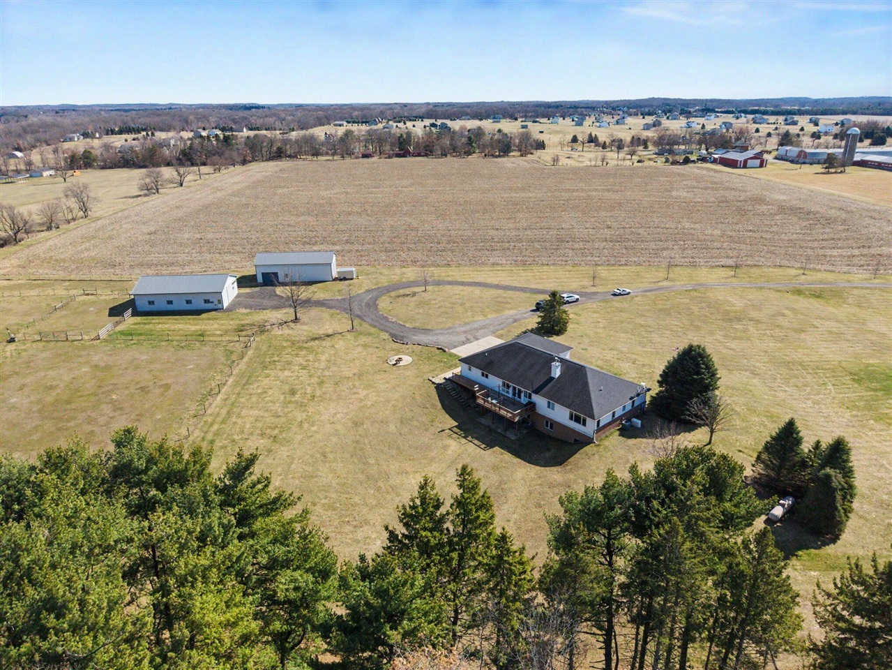 Homes for sale in Manchester, MI | 8600 Whippoorwill Ln, Manchester, MI 48158 | MLS# 70519726