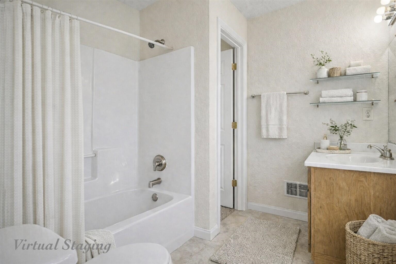 2271 Mccracken Street, Muskegon, MI, 49441-1456