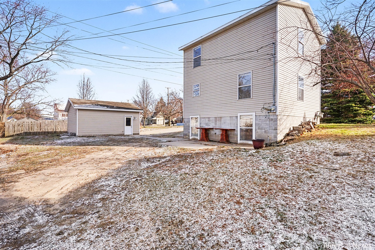 2271 Mccracken Street, Muskegon, MI, 49441-1456