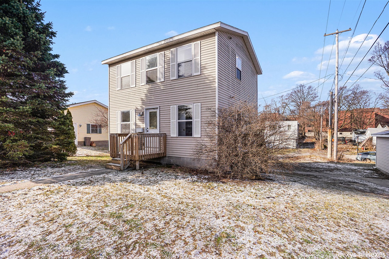 2271 Mccracken Street, Muskegon, MI, 49441-1456