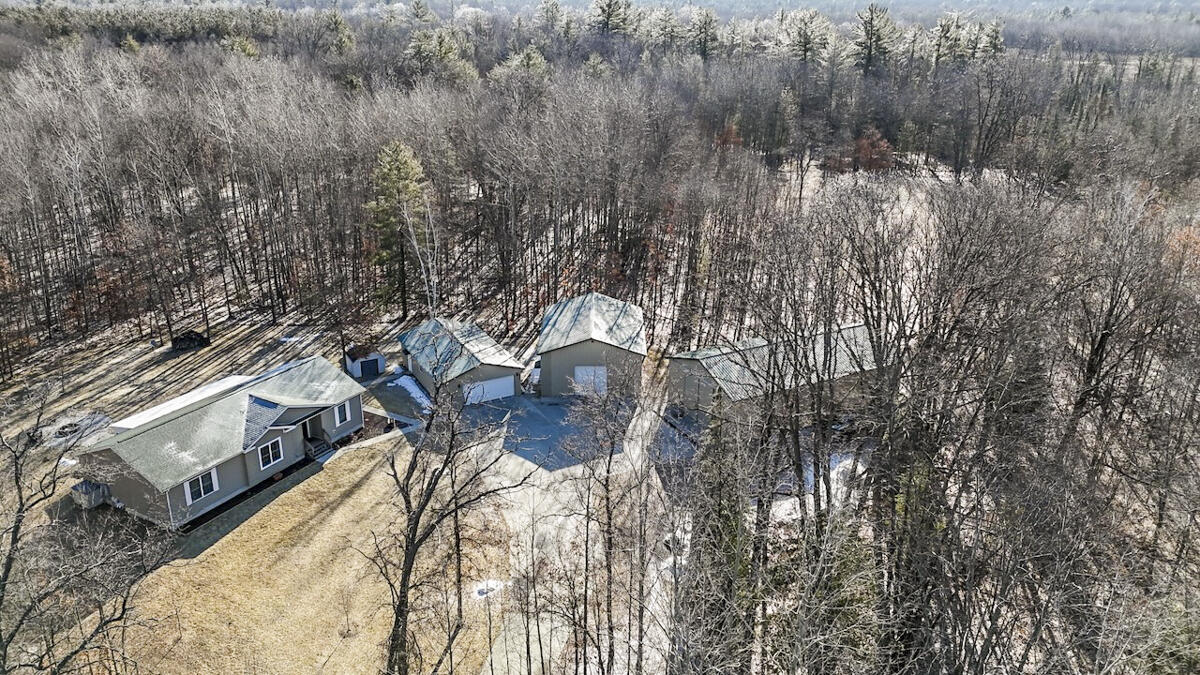 5717 Maple Ridge Road, Sterling, MI, 48659-9210