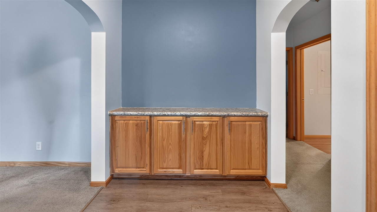 5717 Maple Ridge Road, Sterling, MI, 48659-9210