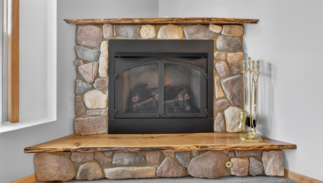 5717 Maple Ridge Road, Sterling, MI, 48659-9210